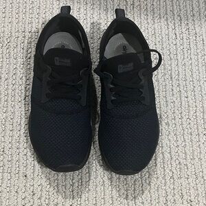 New Balance Men's Black Sneakers